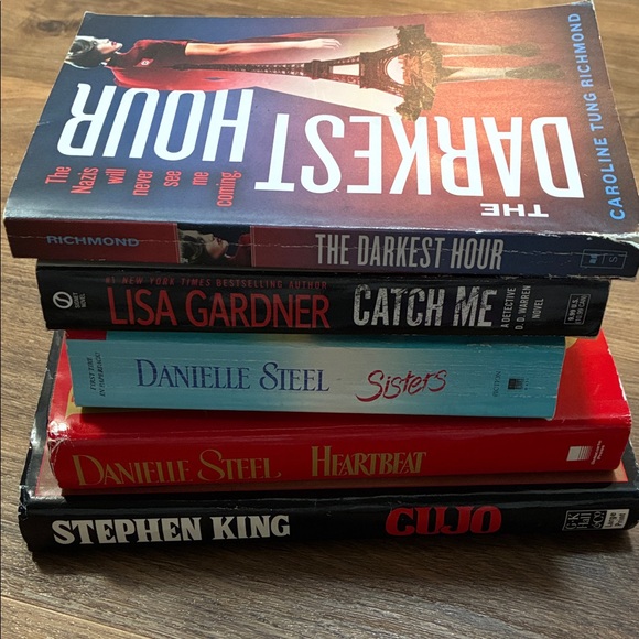 Richmond Other - Richmond Multicolor Book Collection